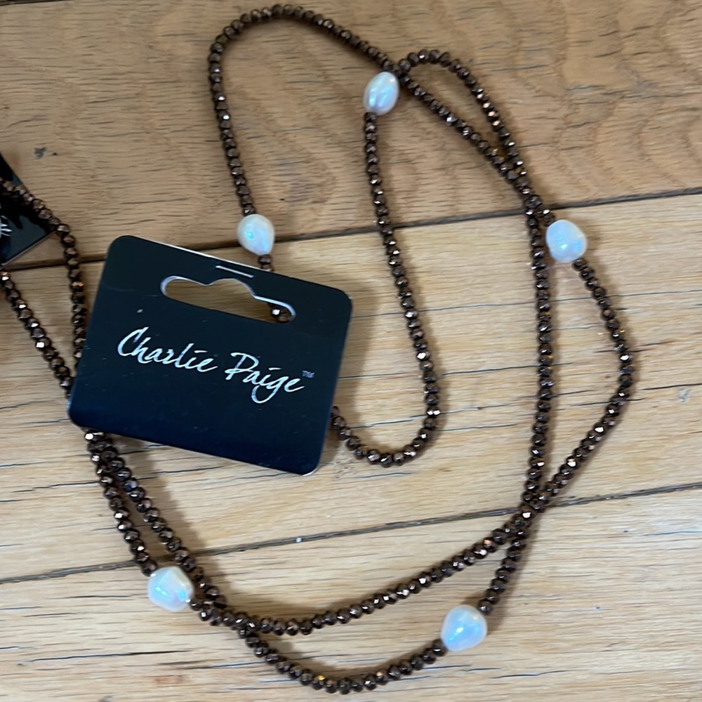 NWT necklace - bronze and pearls